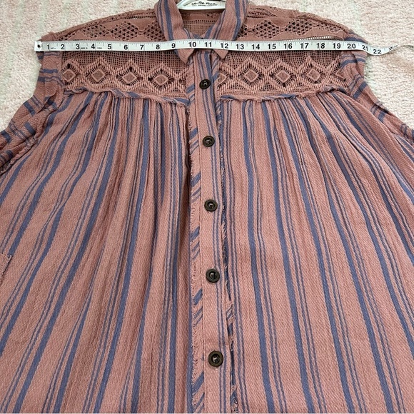 NWT We The Free Button Down Tunic Top Boxy Trapeze Babydoll Fit Top Size Small - Picture 5 of 9